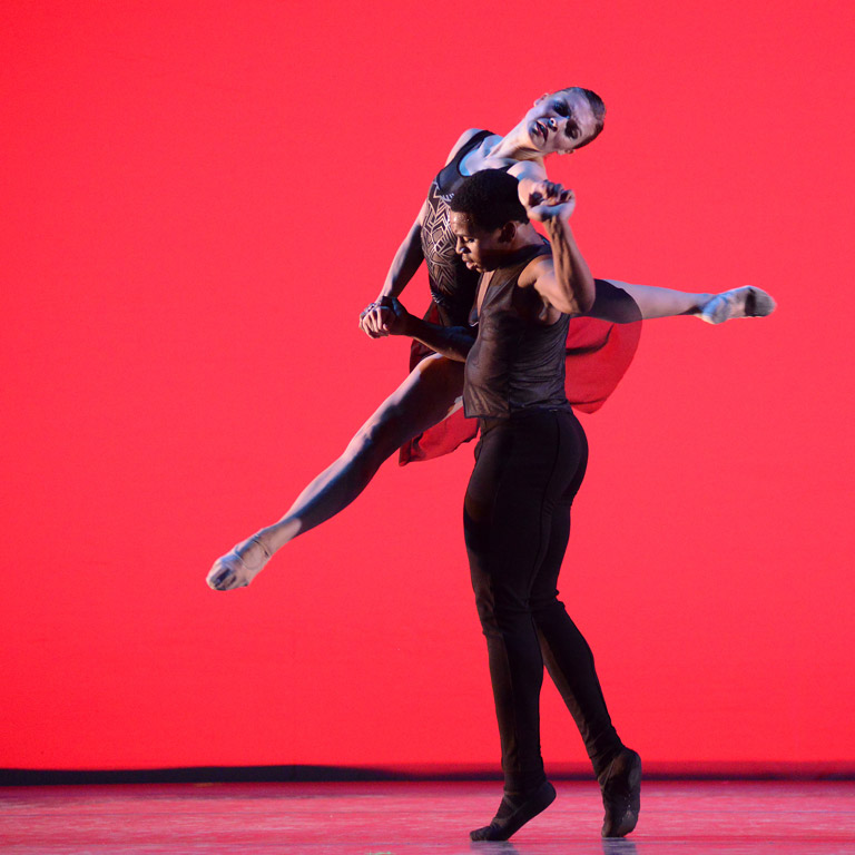 Two dancers performing lift during Fall Ballet.